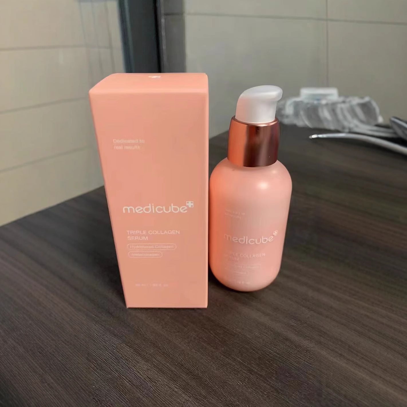 Medicube Triple Collagen Serum 4.0 55ml | Sérum Antissinais com Triplo Colágeno, Firmeza, Elasticidade, Hidratação Profunda